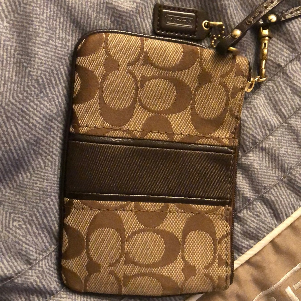Wristlet